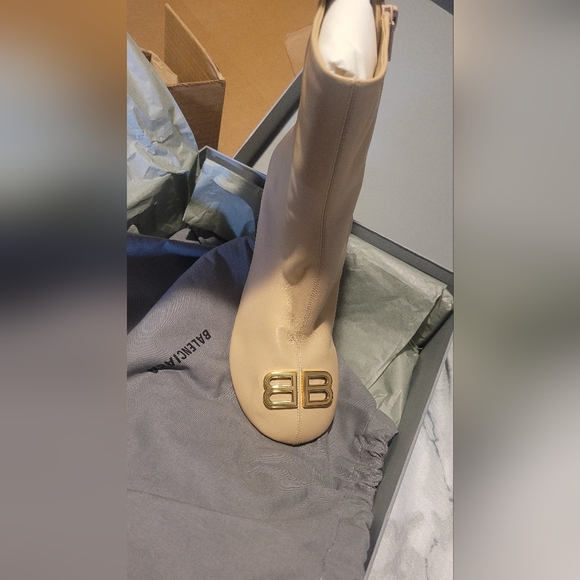 BALENCIAGAGROUPIE BOOTIE 80MM LEATHER BOOTS - Picture 5 of 6